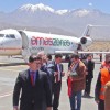 El avión de Amaszonas en el aeropuerto internacional Alfredo Rodríguez Belló, en Arequipa.