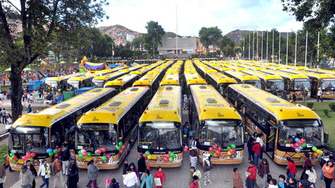 61 buses pumakatari
