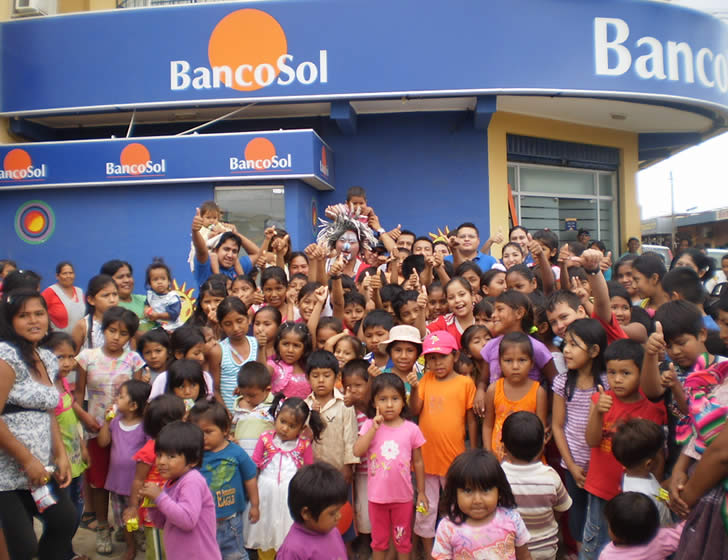 Bancosol_niños